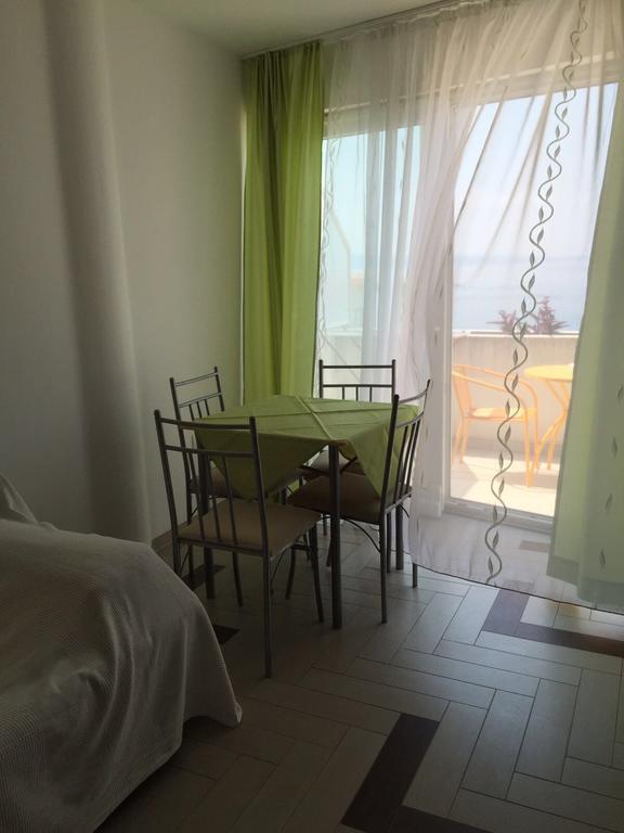 Apartments Sofija 포드스트라나 객실 사진